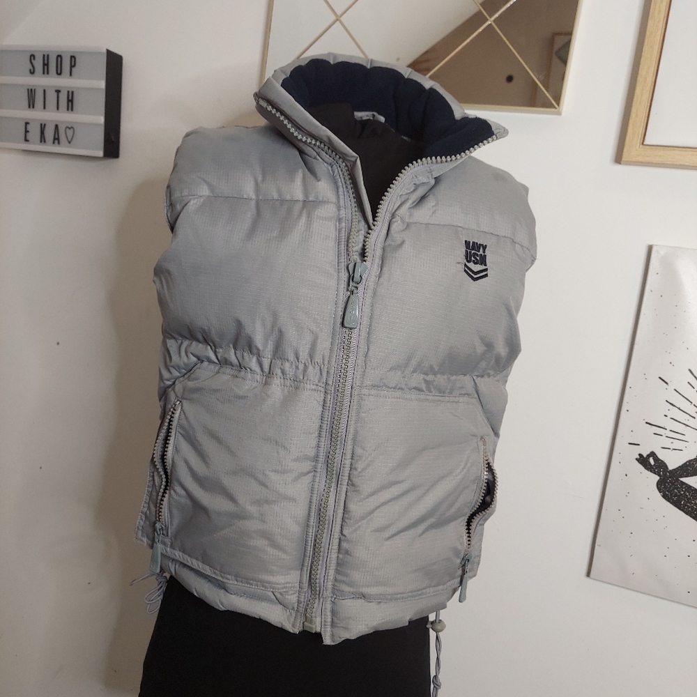 Boys grey puffer vest - Picture 7 of 7